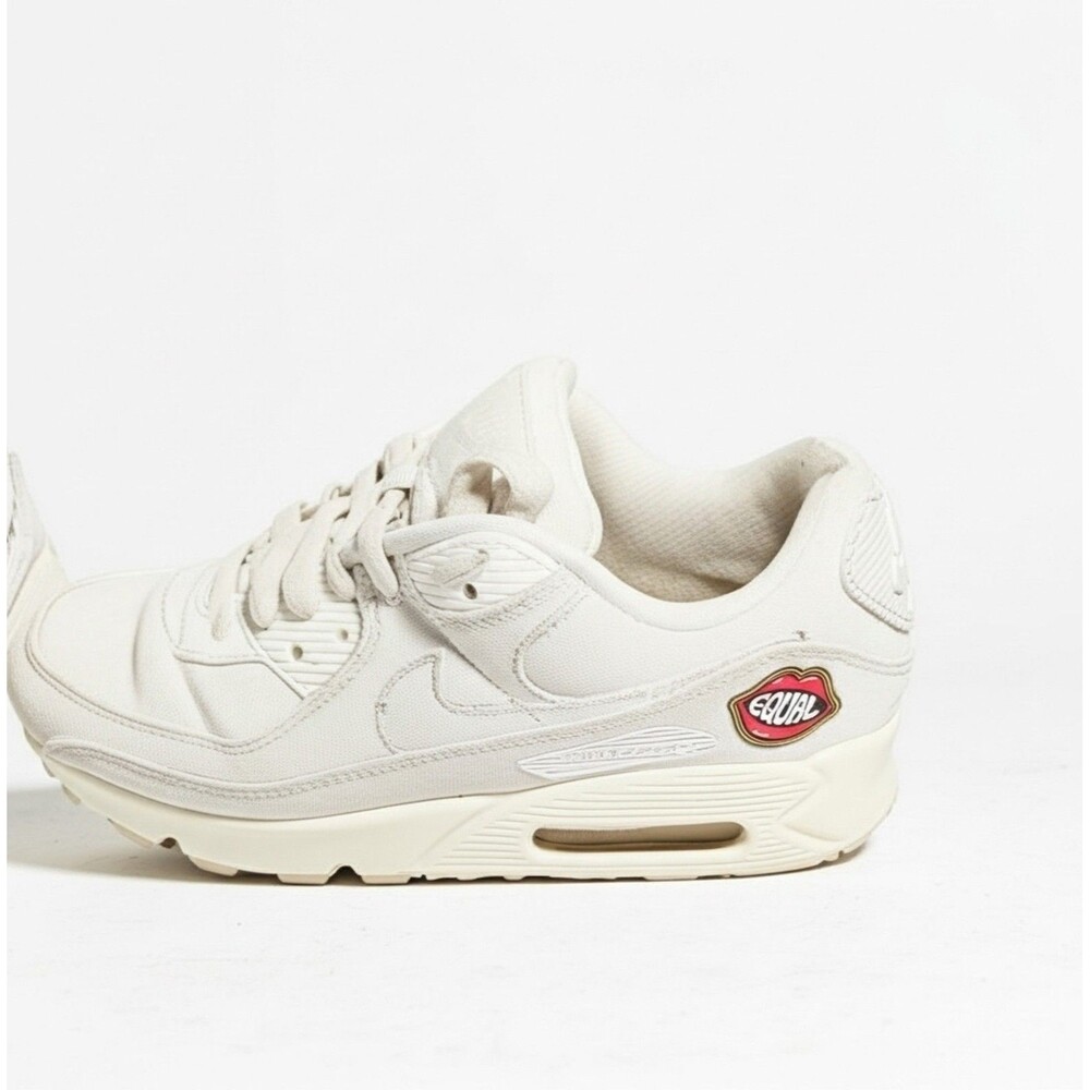 Nike Women’s Air Max 90 SE Size 8.5 The Future Is Equal FD0867-133